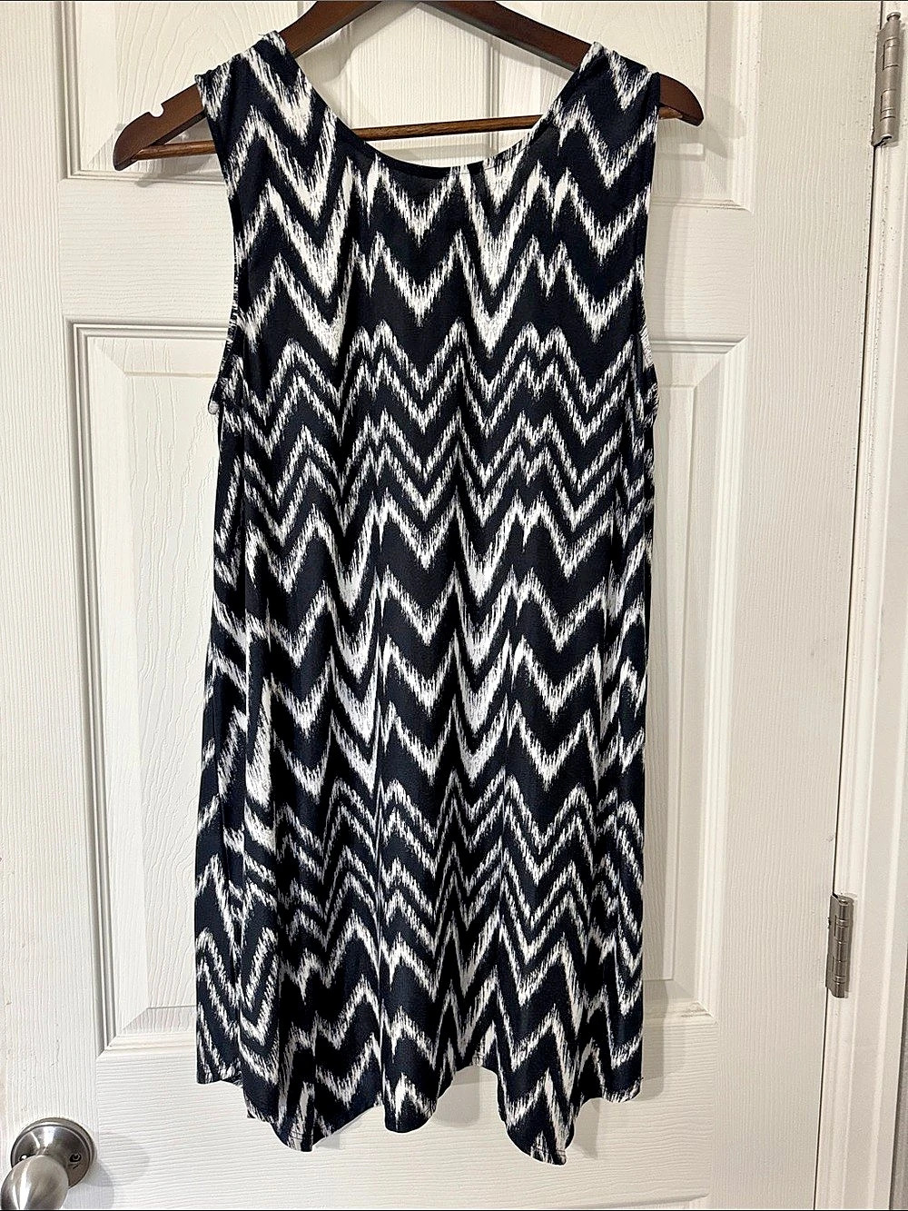 Soma Geometric Mini Dress in Black & White Size Large Like New